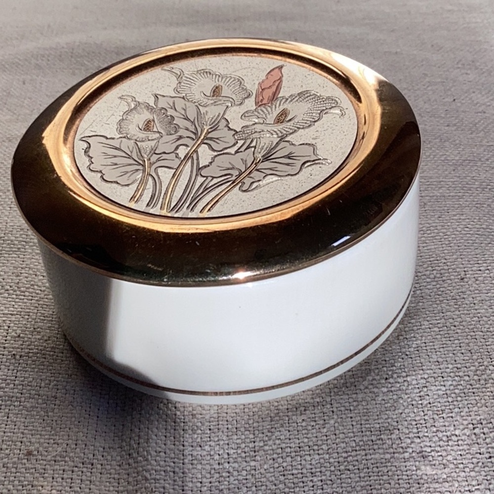 Chokin Trinket Box